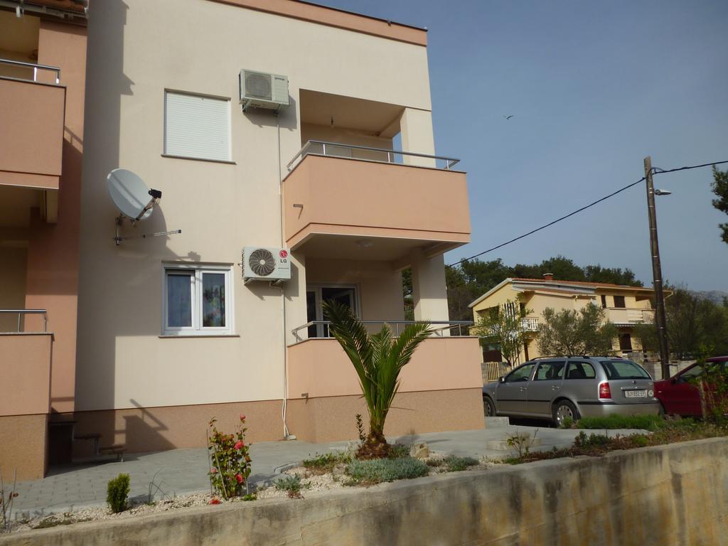 Apartman Branka Starigrad Paklenica Zewnętrze zdjęcie