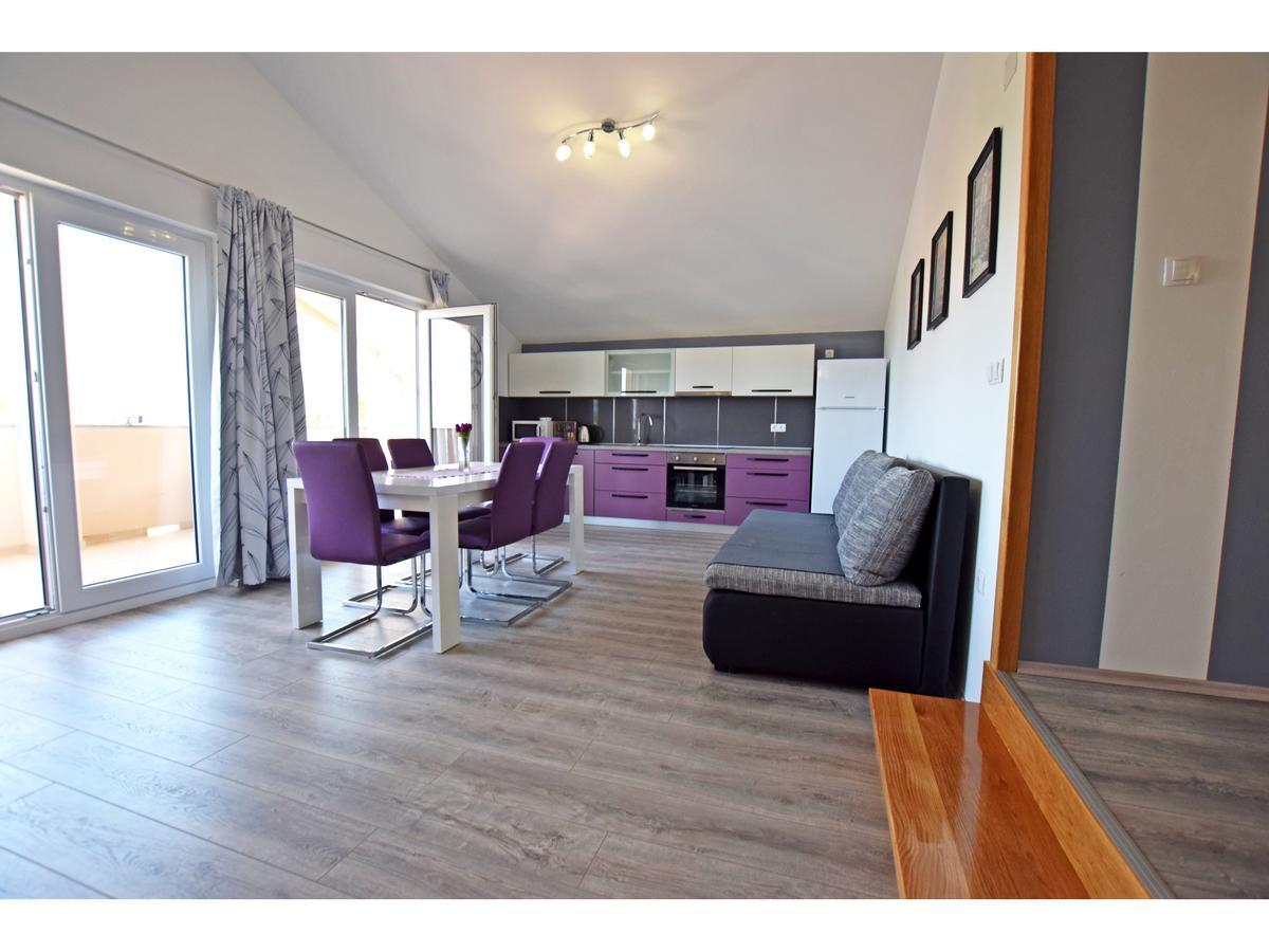 Apartman Branka Starigrad Paklenica Zewnętrze zdjęcie